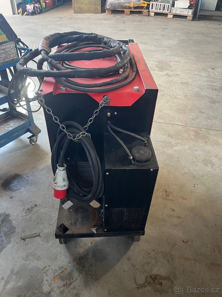 Svářečka co2 Fronius - 2