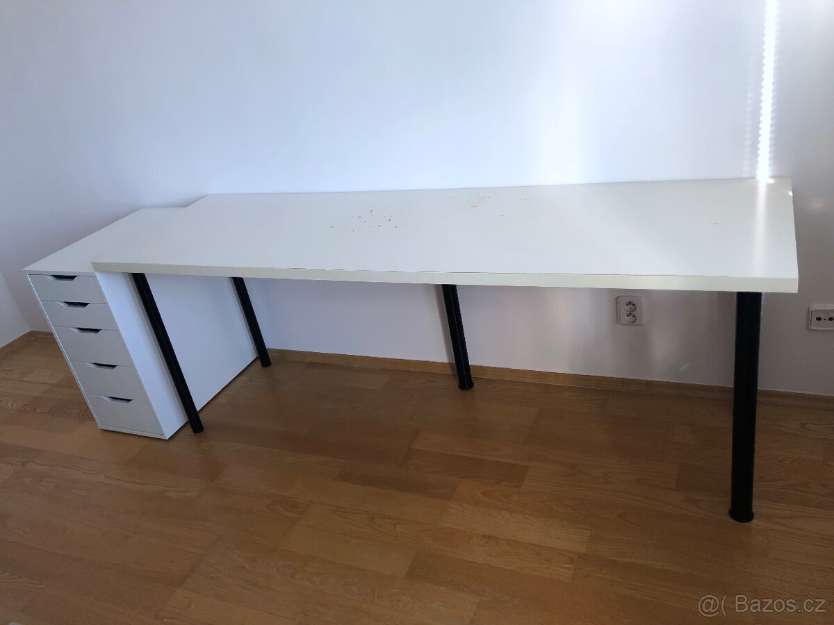 Stůl LAGKAPTEN / ALEX - 2