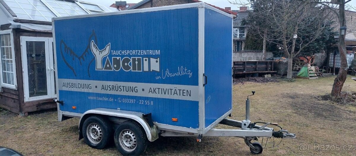 Skříňový přívěs 2t - 2