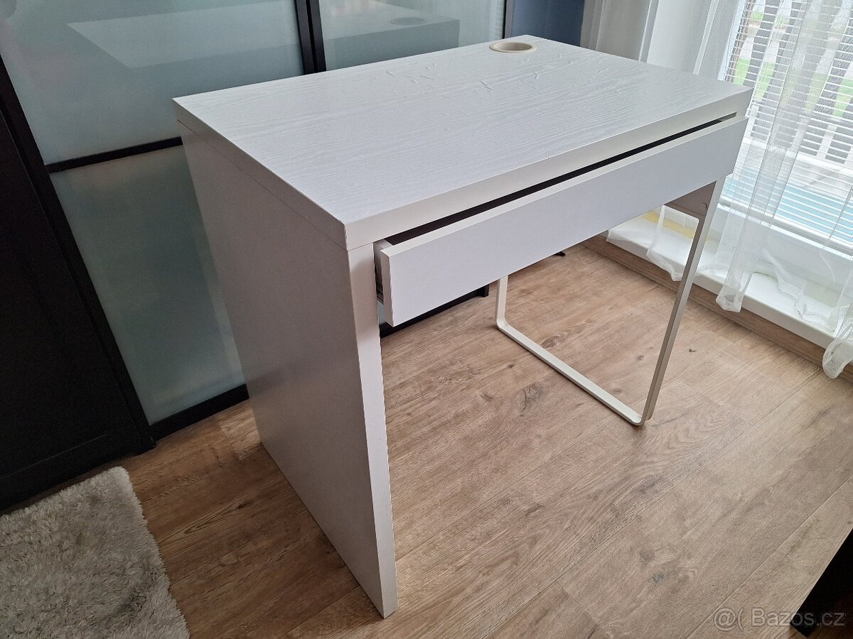 Psací stůl IKEA Micke se šuplíkem - 2