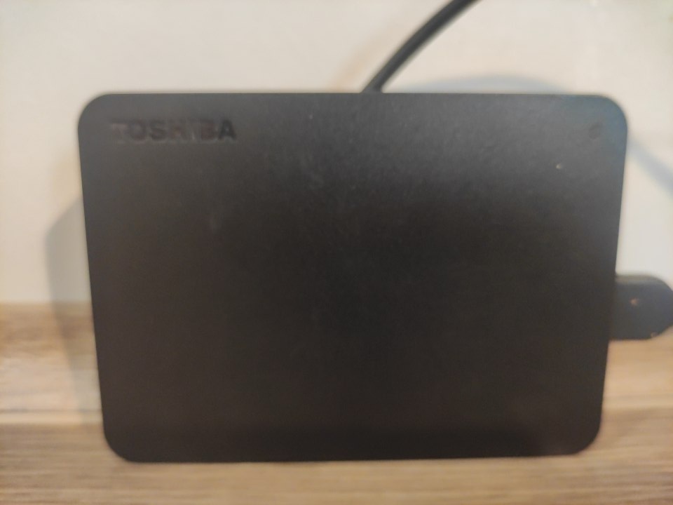 Externí disk Toshiba - 2