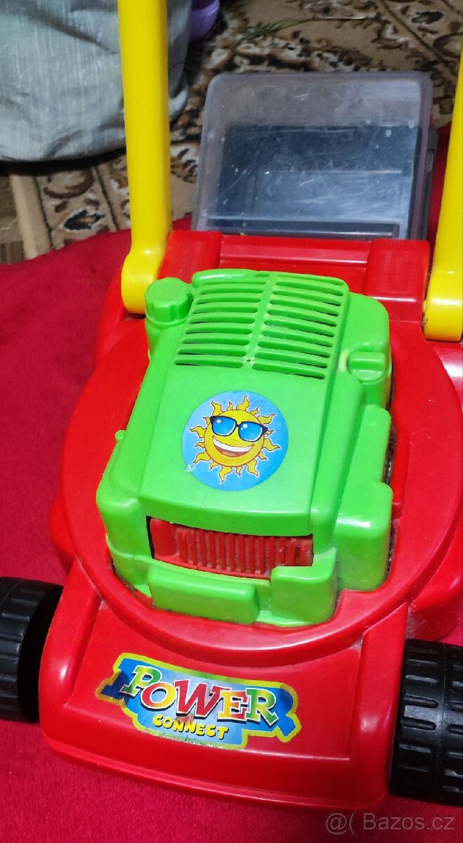 Dětská sekačka na trávu s košem - 2