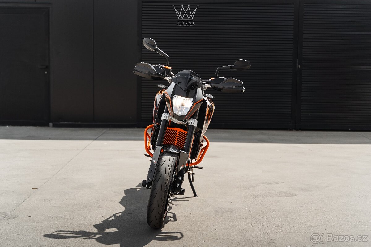 KTM 690 Duke