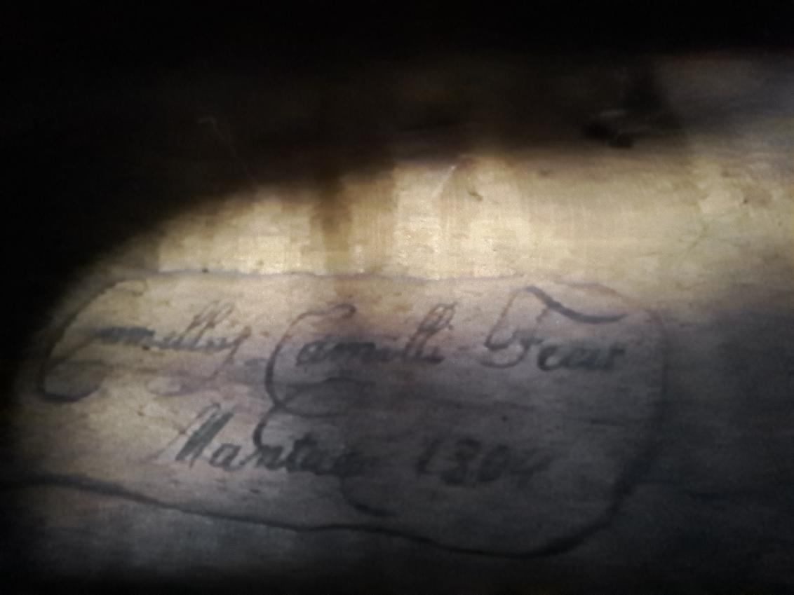 Housle celé, 220 let staré, italské produkce,na opravu - 2