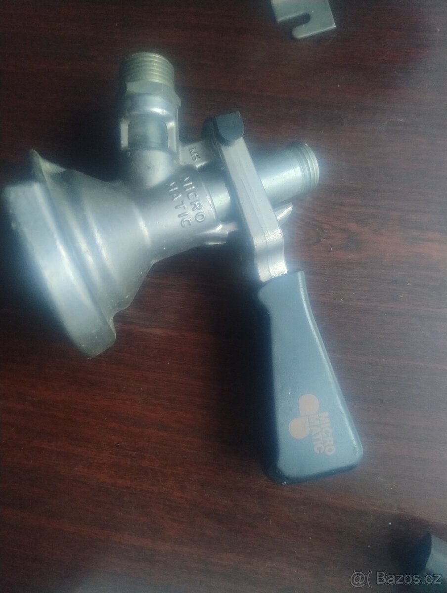 NARÁŽEČ PLOCHÝ+ REDUKČNÍ VENTIL - 2