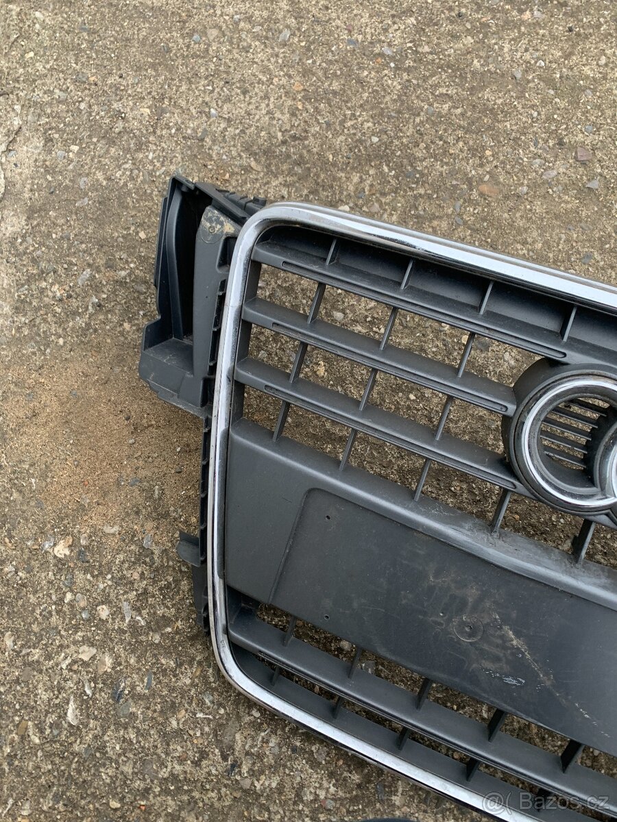 Maska a5 07-11 8T0 mrizka do nárazníku znak - 2