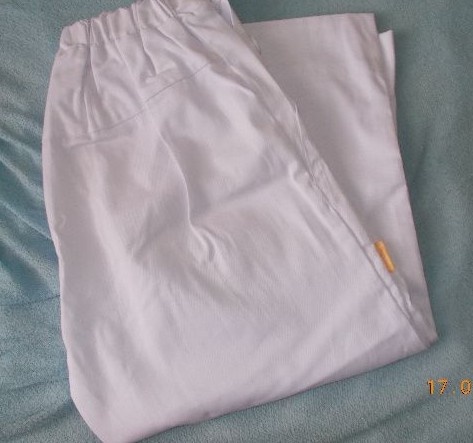 Dámské nové 3/4 kalhoty - 2