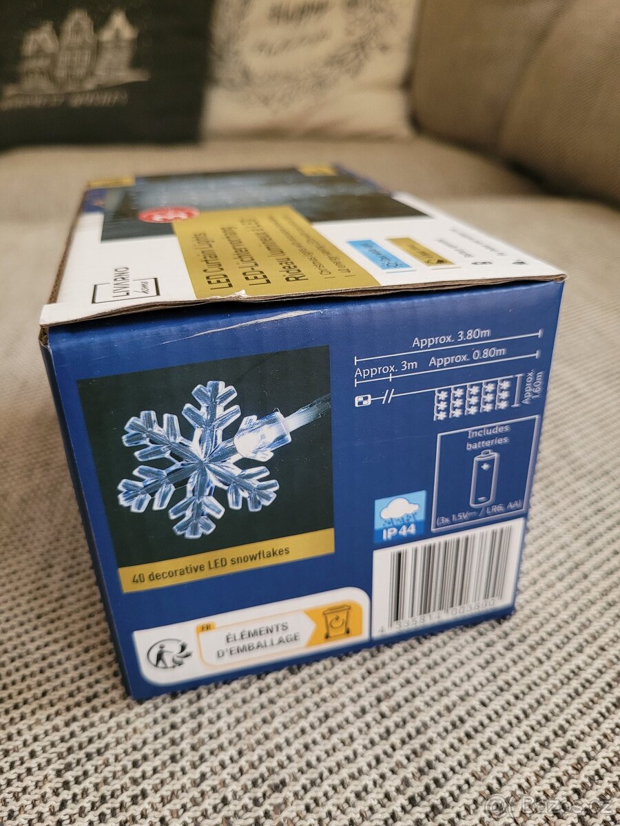 Světelný LED řetěz Závěsy z vloček zn. Livarno - 2