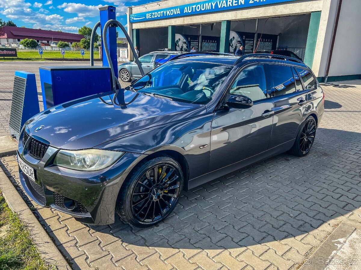 BMW e91 335xi - 2