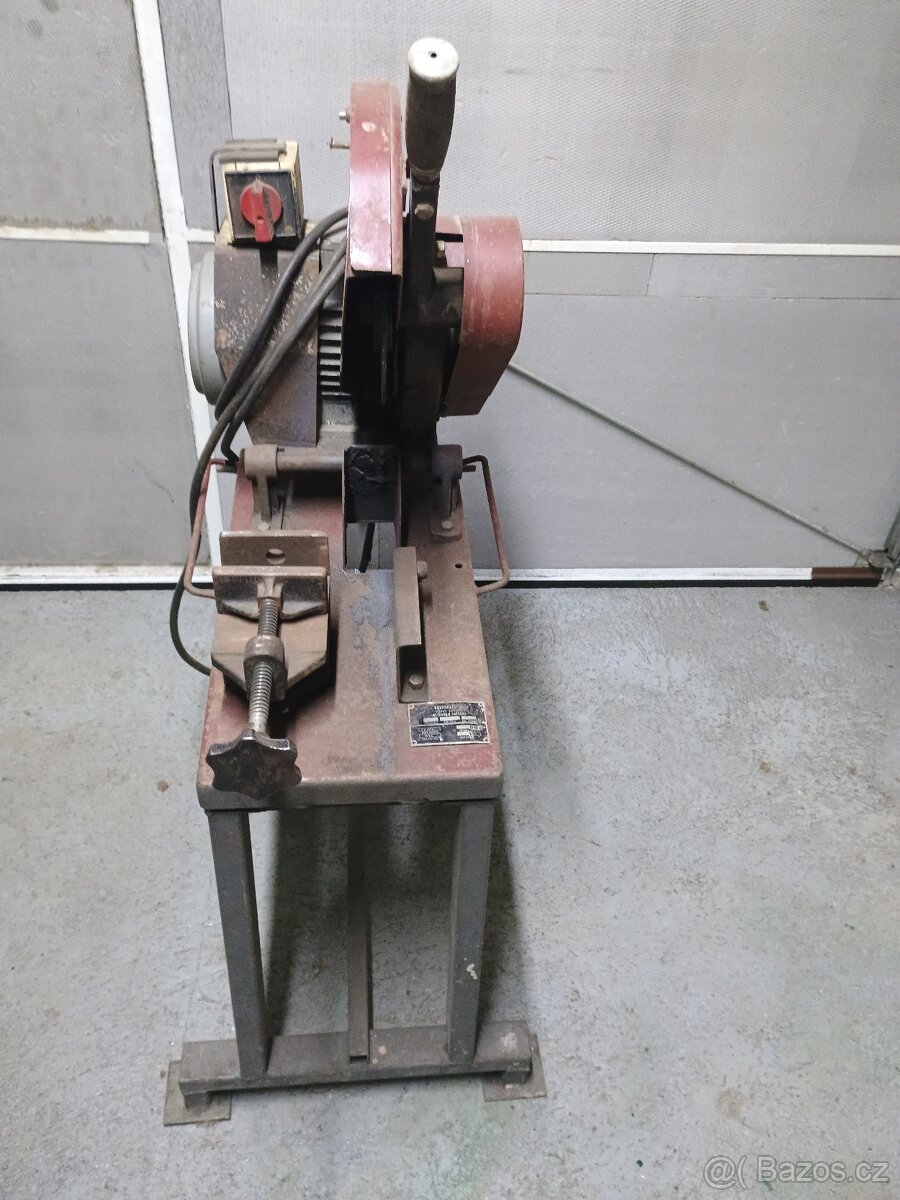 Rozbrušovací pila na kov - 2