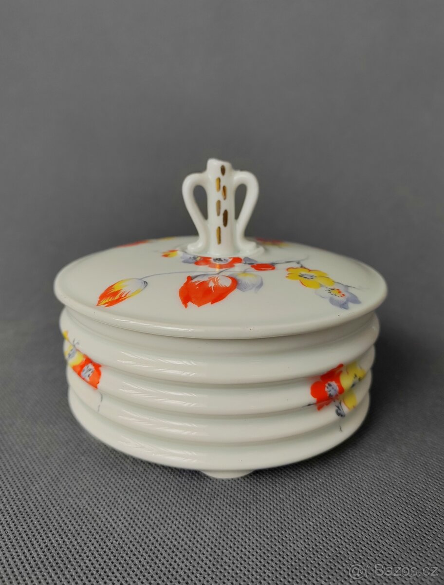 Okouzlující porcelánová bonboniéra/cukřenka Hertel Jacob1930 - 2