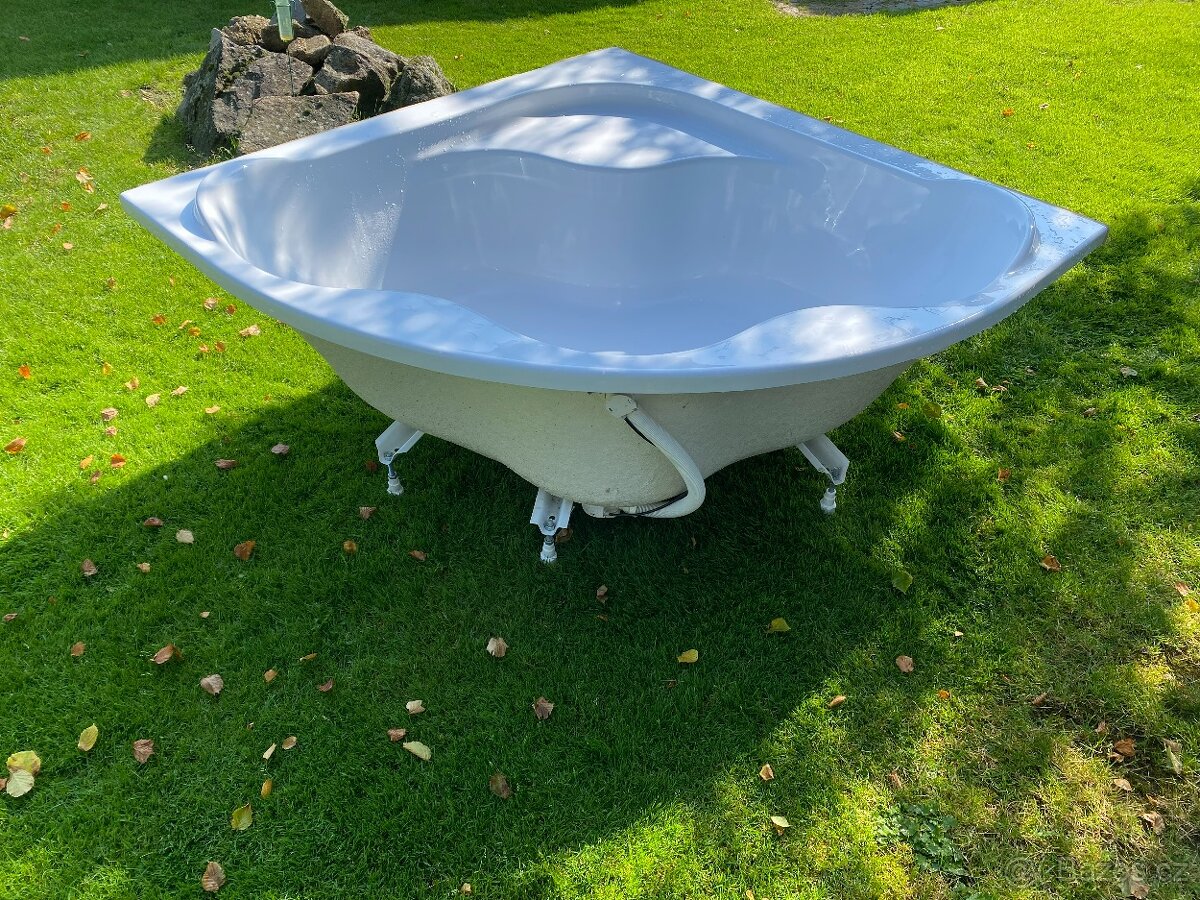 Akrylátová vána RAVAK 150 x150 - 2