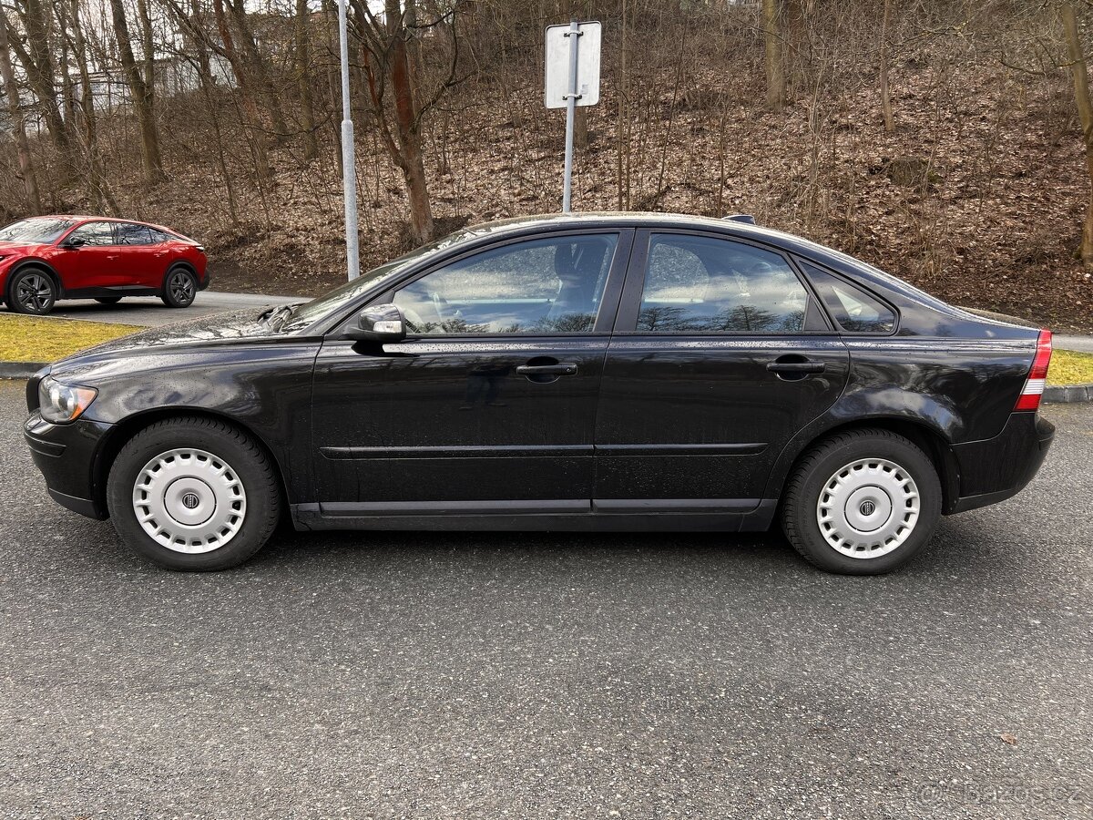 Volvo S40 1,6D, 80KW, rok 2007, super stav - 2