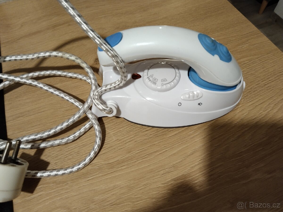 Cestovní žehlička - 2