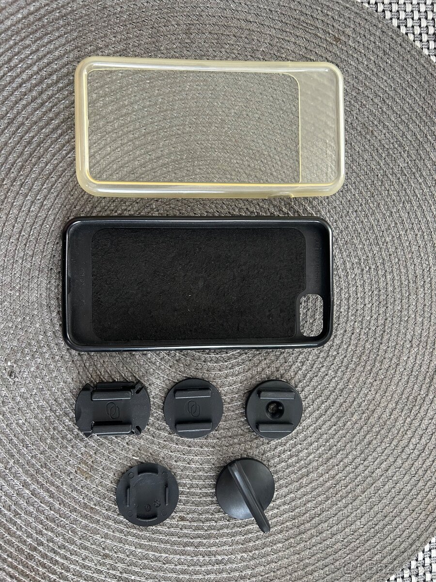 Pouzdro SP CONNECT iPhone 6/7/8/SE 2022 - 2