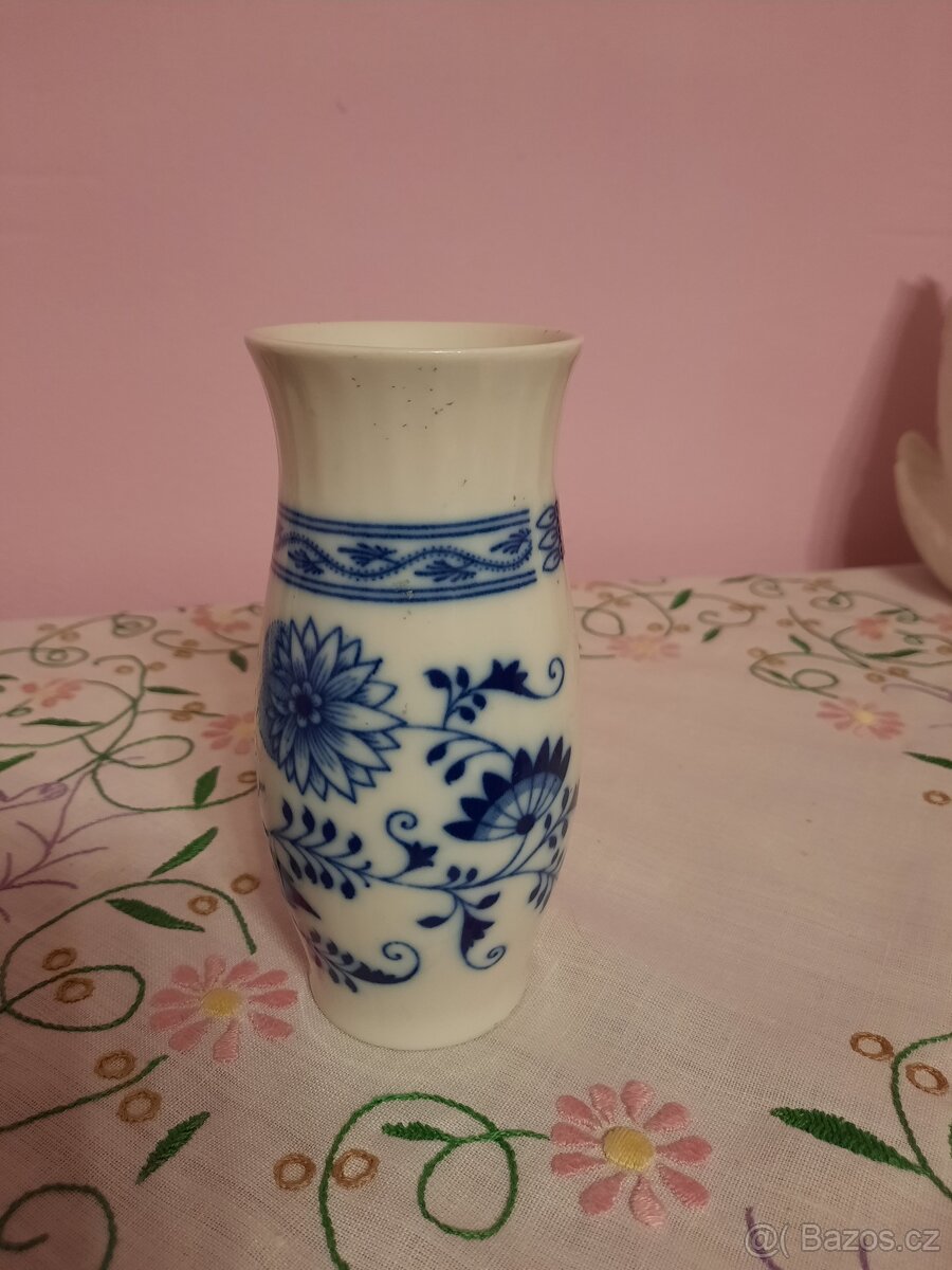 Vázička - cibulák - 2