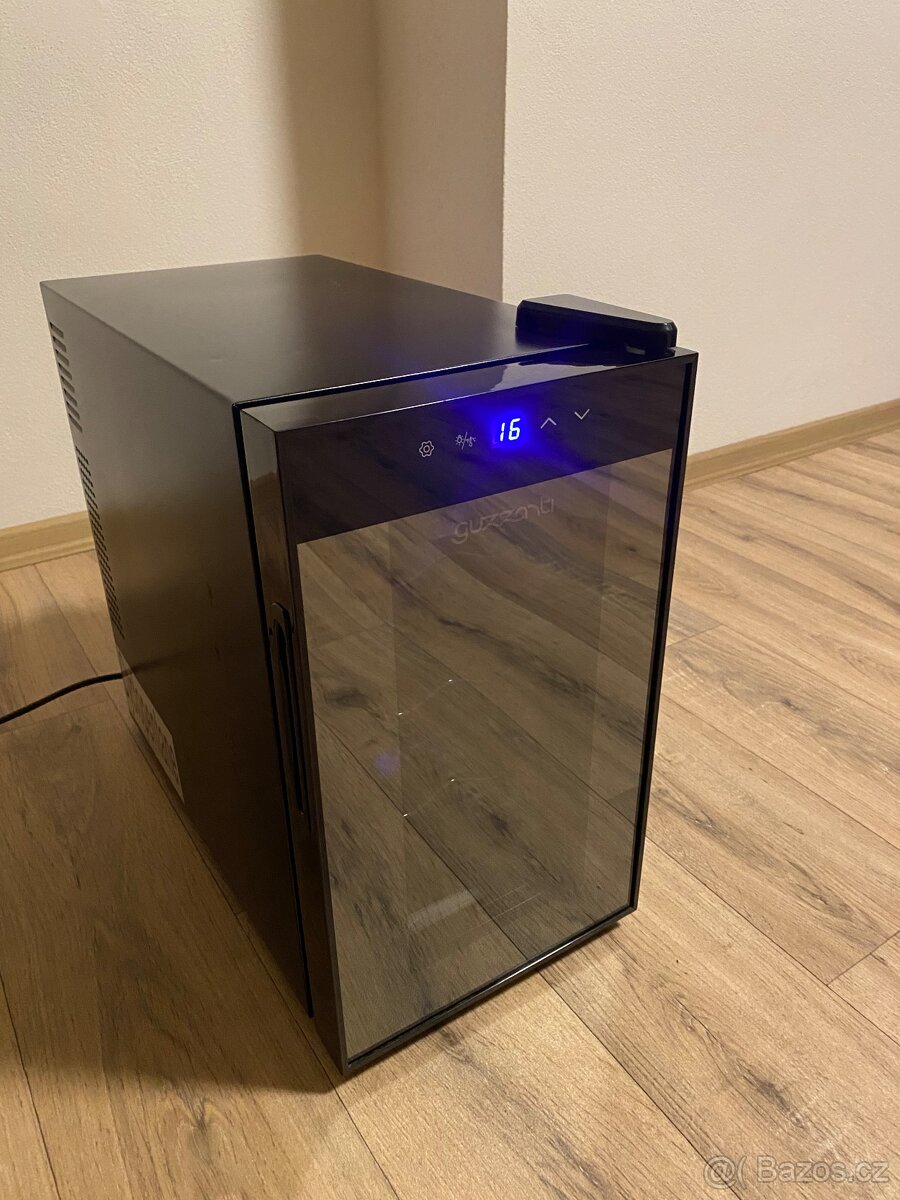 Vinotéka GUZZANTI GZ-08 - 2