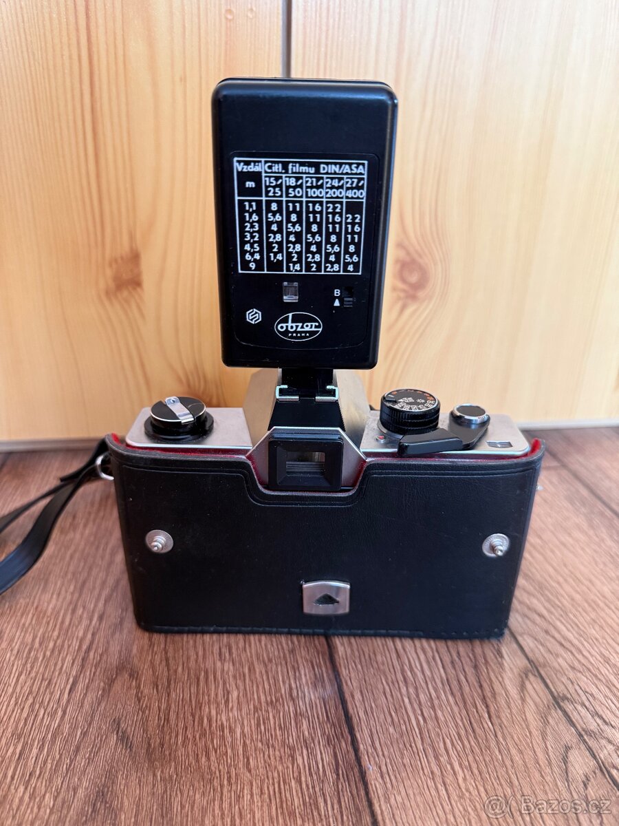 PRAKTICA Pentacon MTL5 + blesk - 2