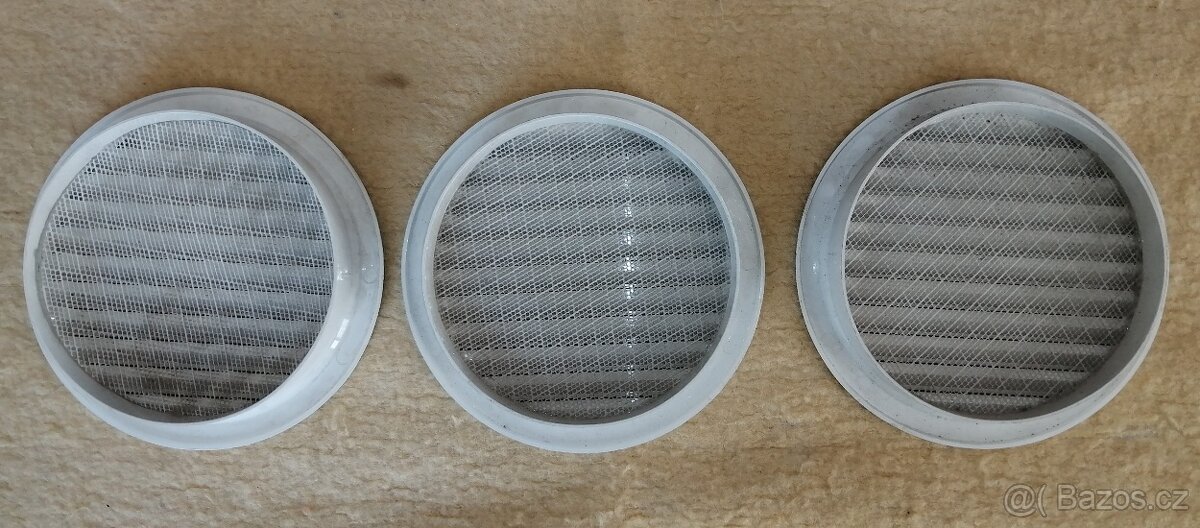Větrací mřížka se síťkou - 2