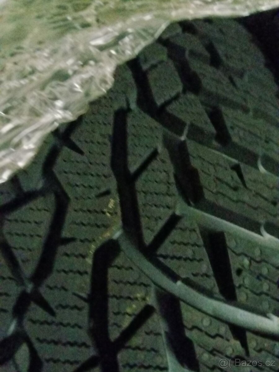 NOKIAN WR D4 195/65 r15 r.v. 2021 2ks - 2