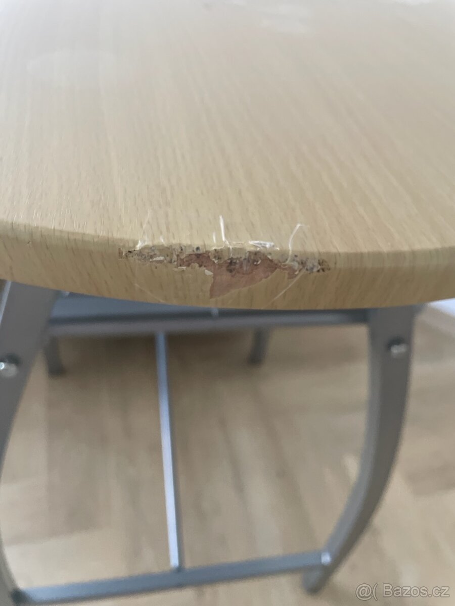 barovy stul - piste sms - 2