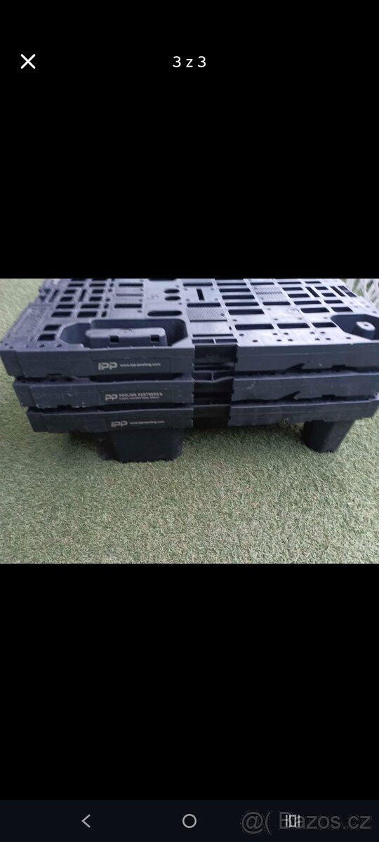 Palety 1/4 plastove - 2