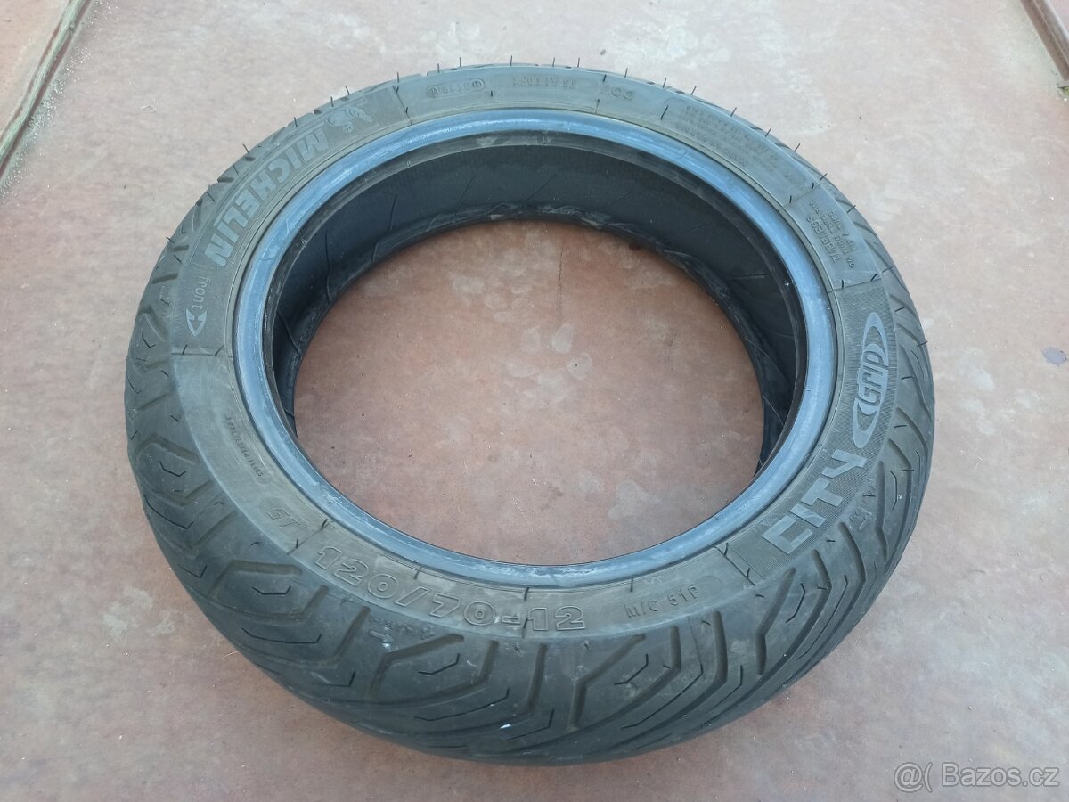 Pneumatika 120/70-12 - 2