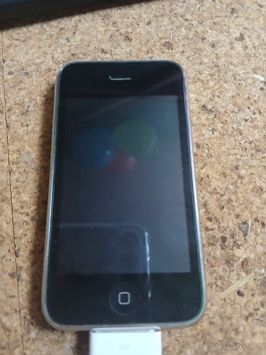 iPhone 3G 8GB - 2