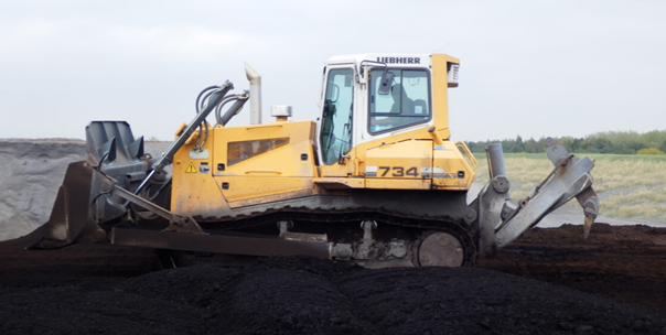 Zemní práce - buldozer. - 2