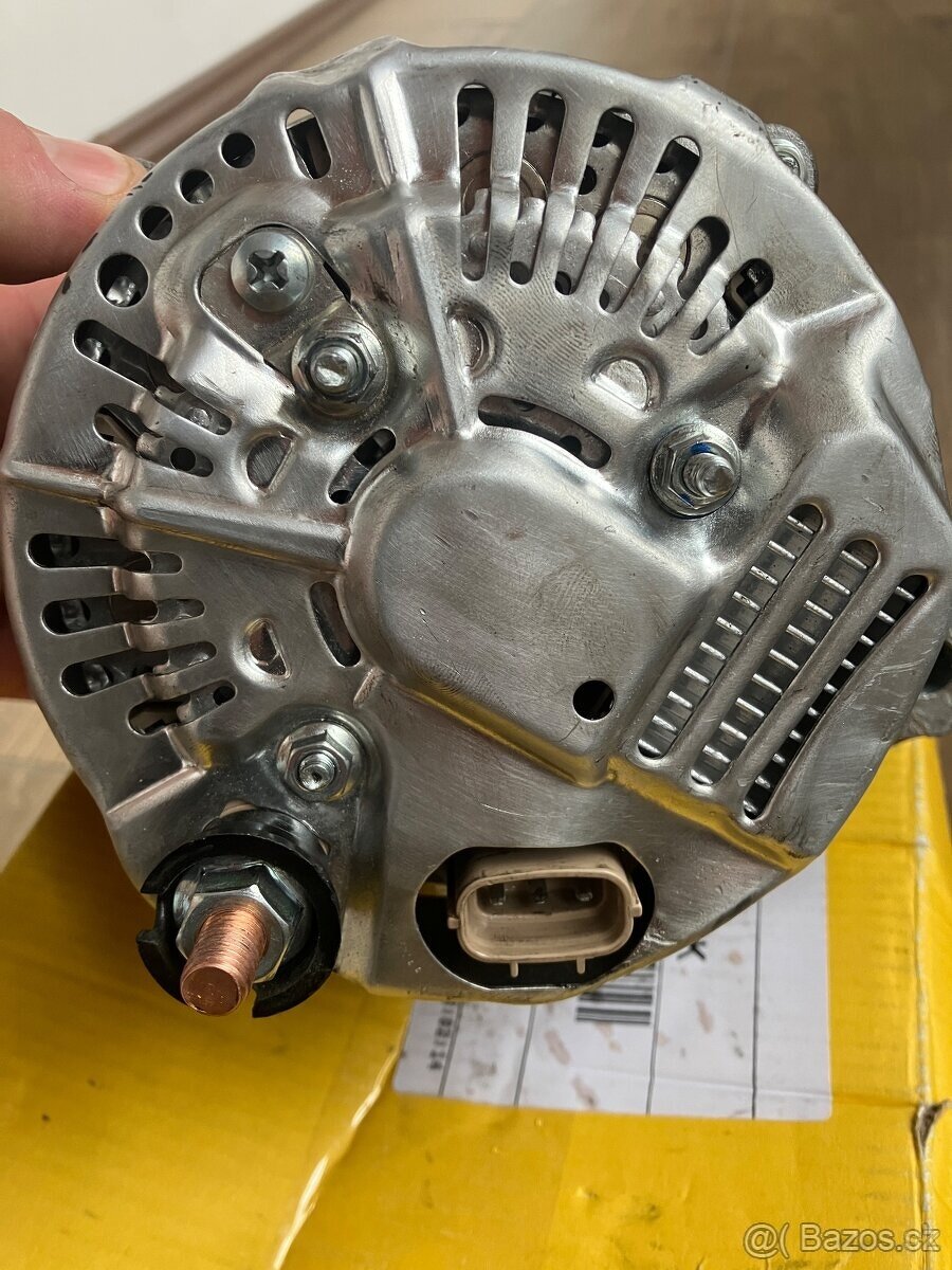 DAIMLER - JAGUAR - Alternátor 120A HELLA - 2