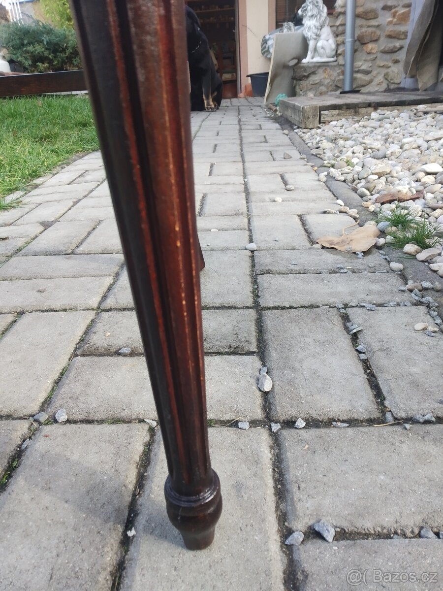 Starožitné židle Francie. - 2
