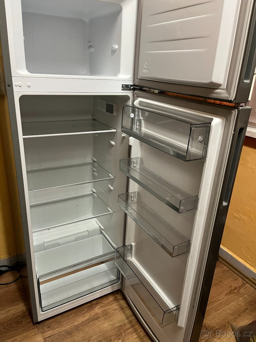 Lednice nerezová AEG - 2