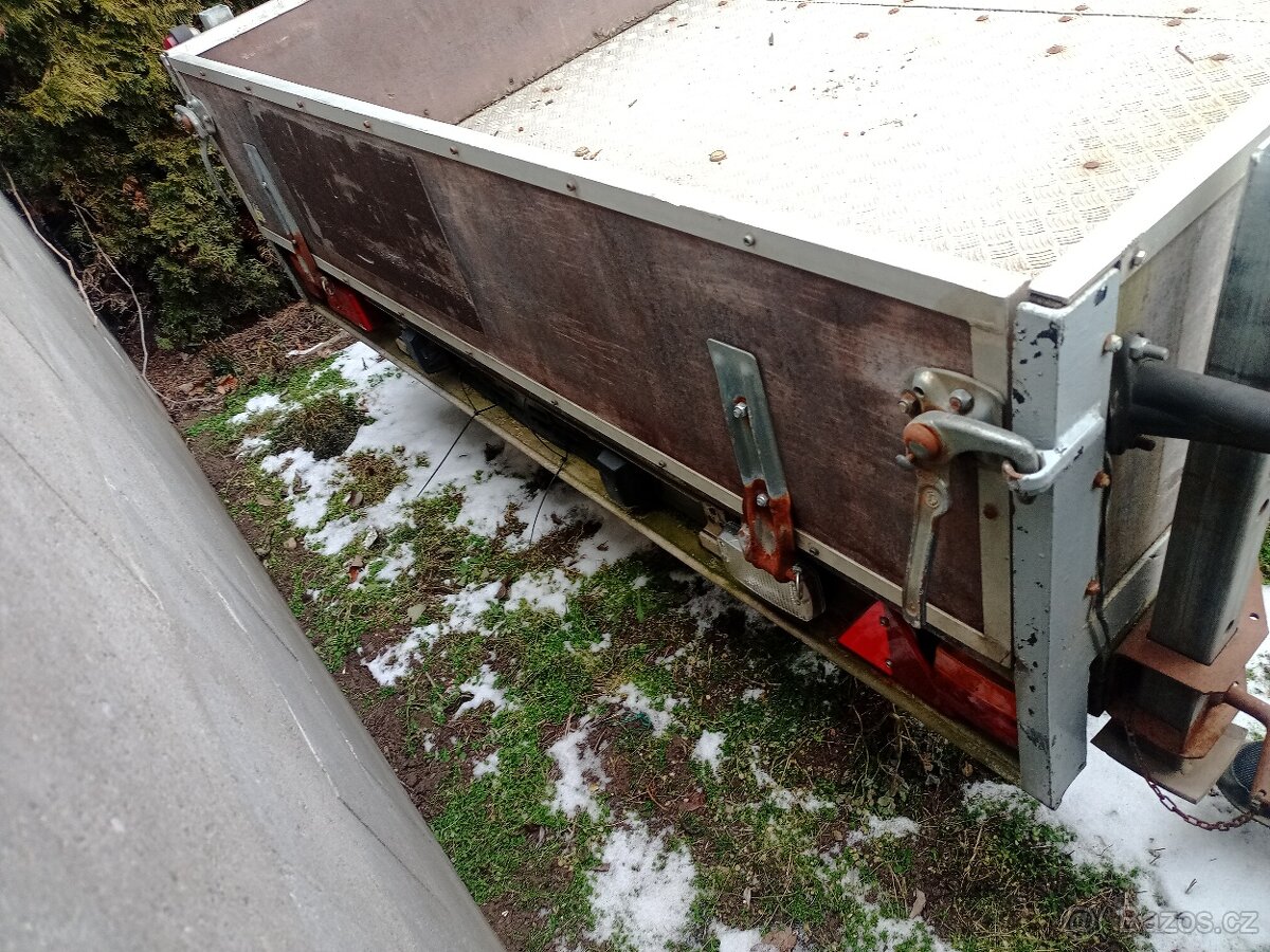 přívěs 3500KG - 2