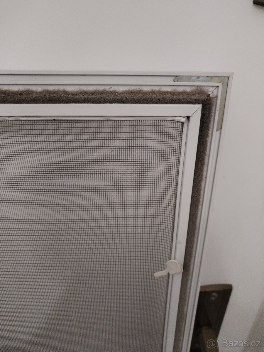 Síťka do okna - 2
