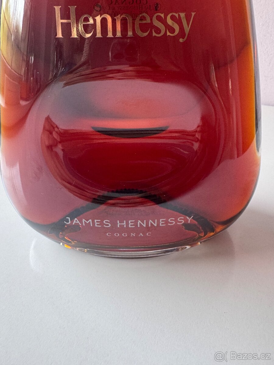 Hennessy James Hennessy 1l - 2