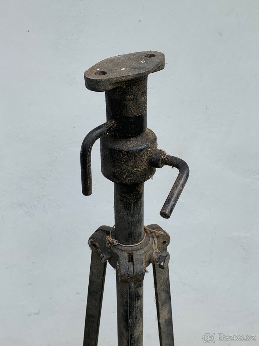 Starožitný stativ - 2