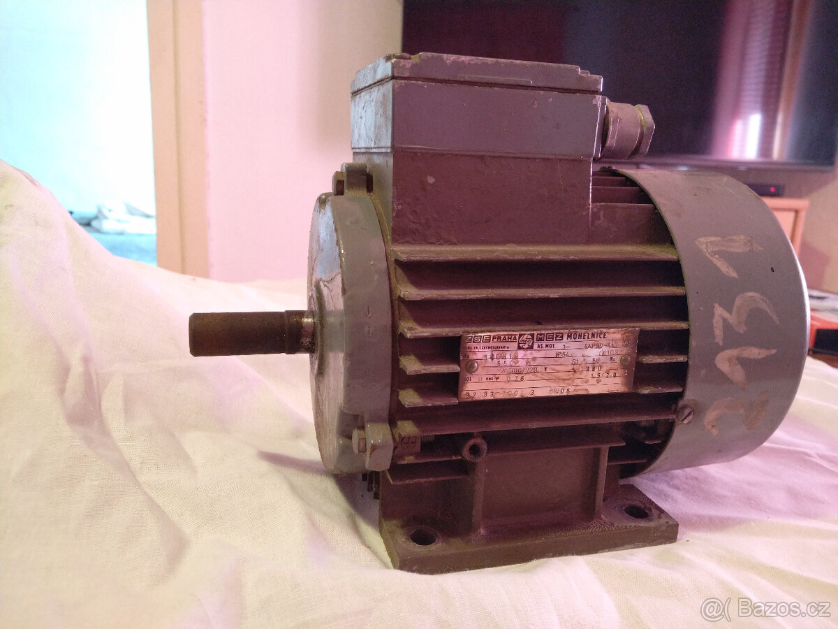 Elektromotor 0,55 kW 1380 ot/min - 2