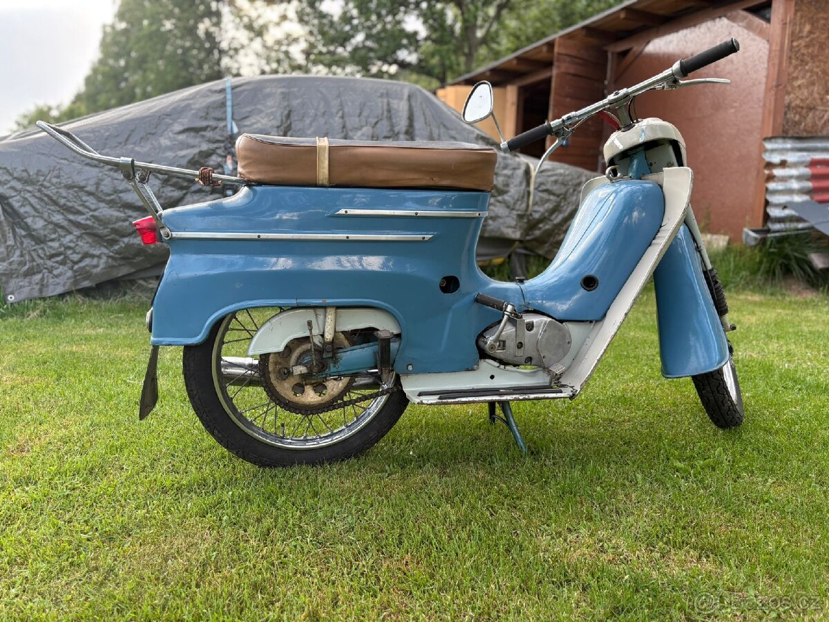Jawa pionyr - 2