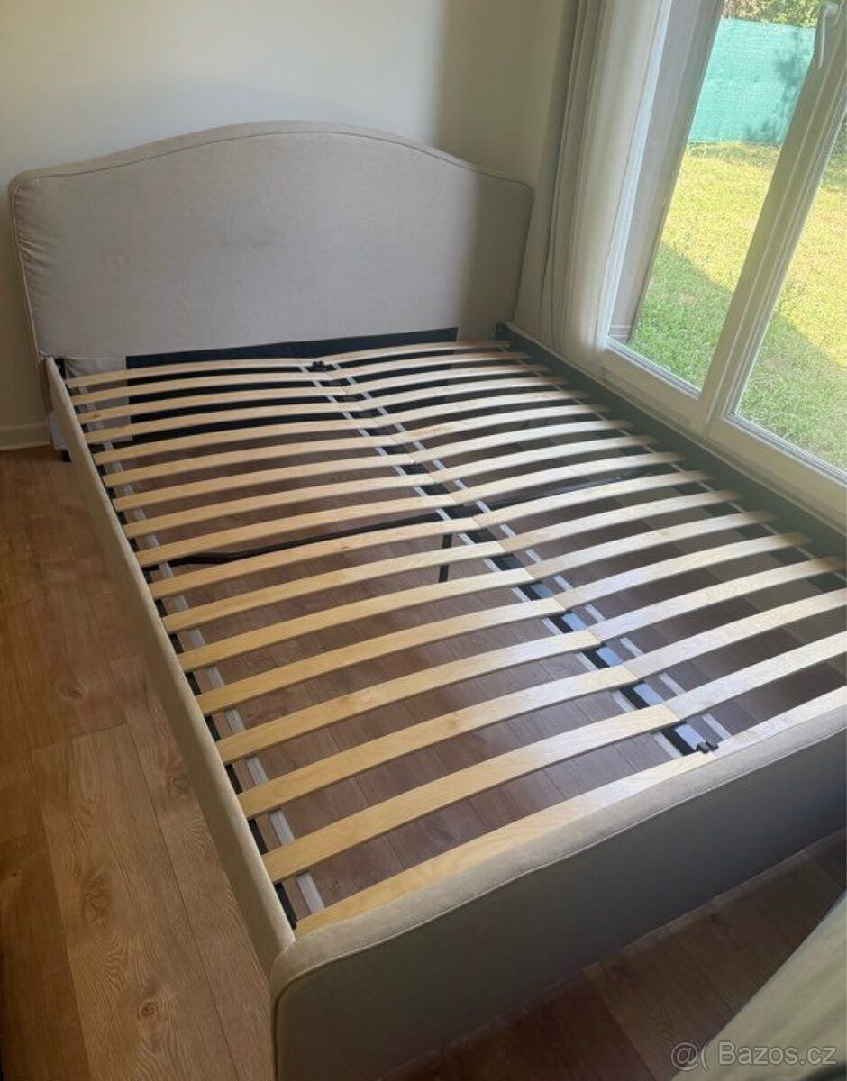 Čalouněná postel 140x200 Ikea - 2