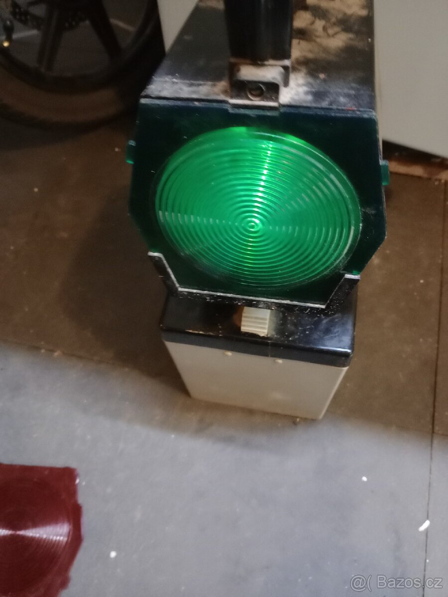 retro svitilna - 2