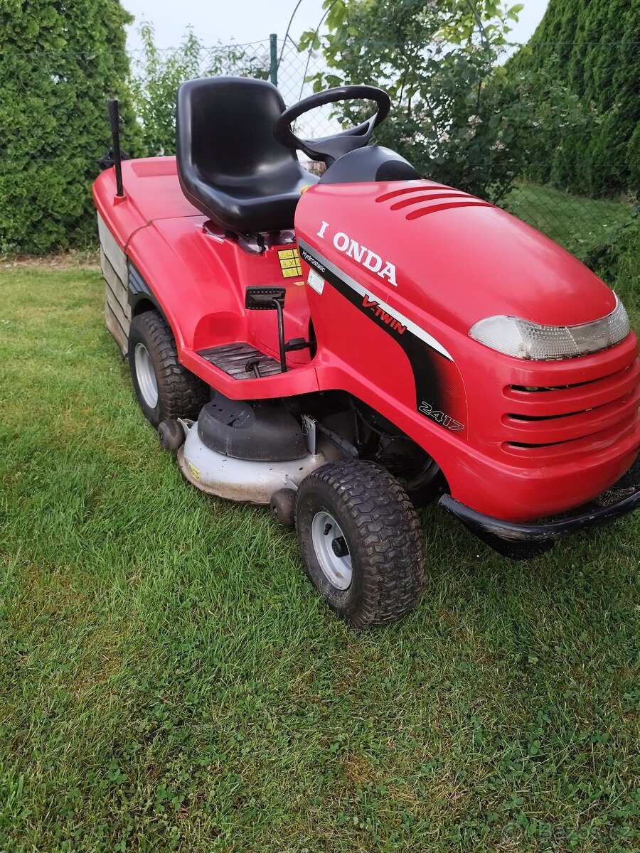 Honda HF 2417 hydrostat - 2