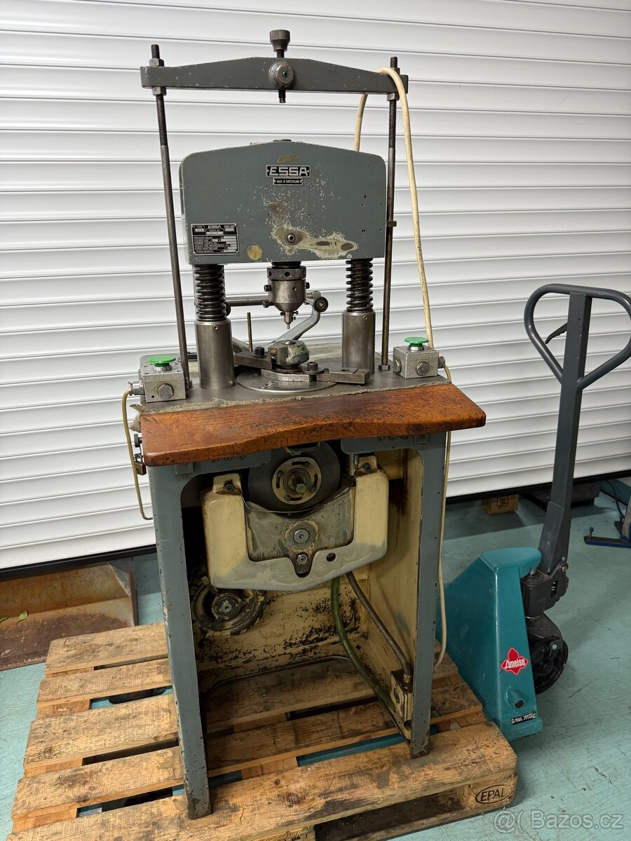 Klikový lis 4t - ESSA RE 8 - 2