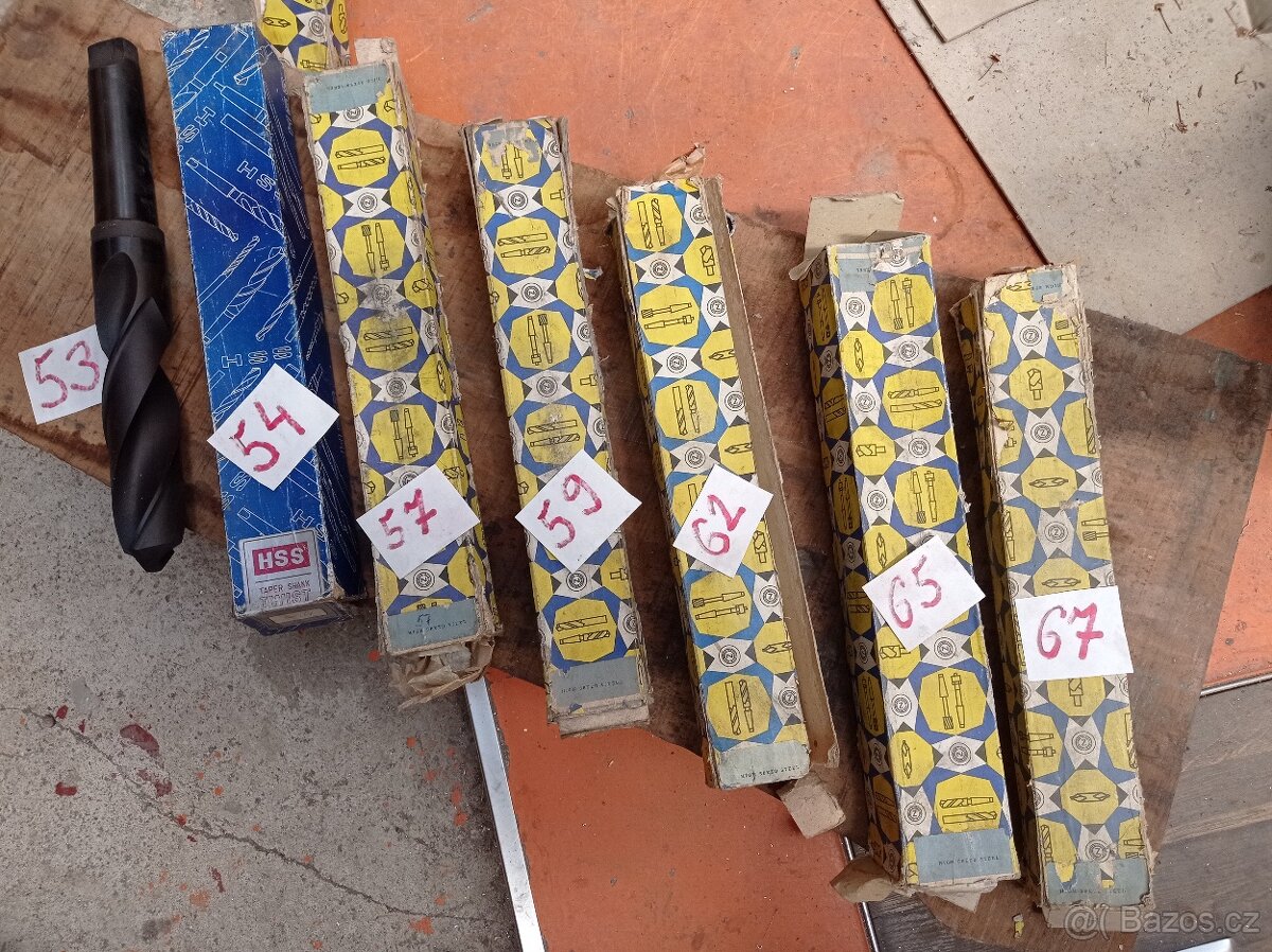 Vrtáky s kuželovou stopkou - 2