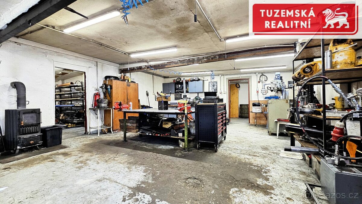 Sklady, výrobní dílny nebo propojené garážování ve Šternberk - 2