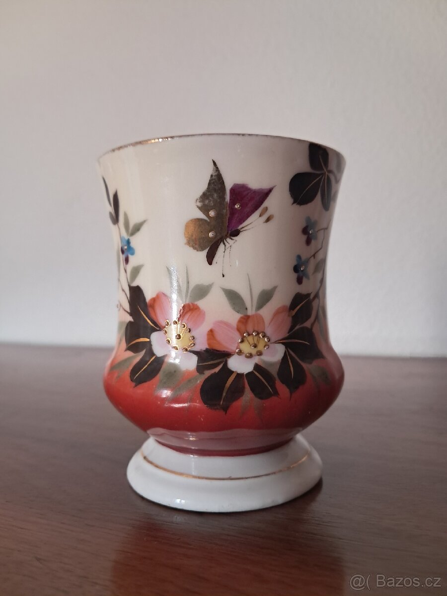 Starožitný malovaný hrneček - 2