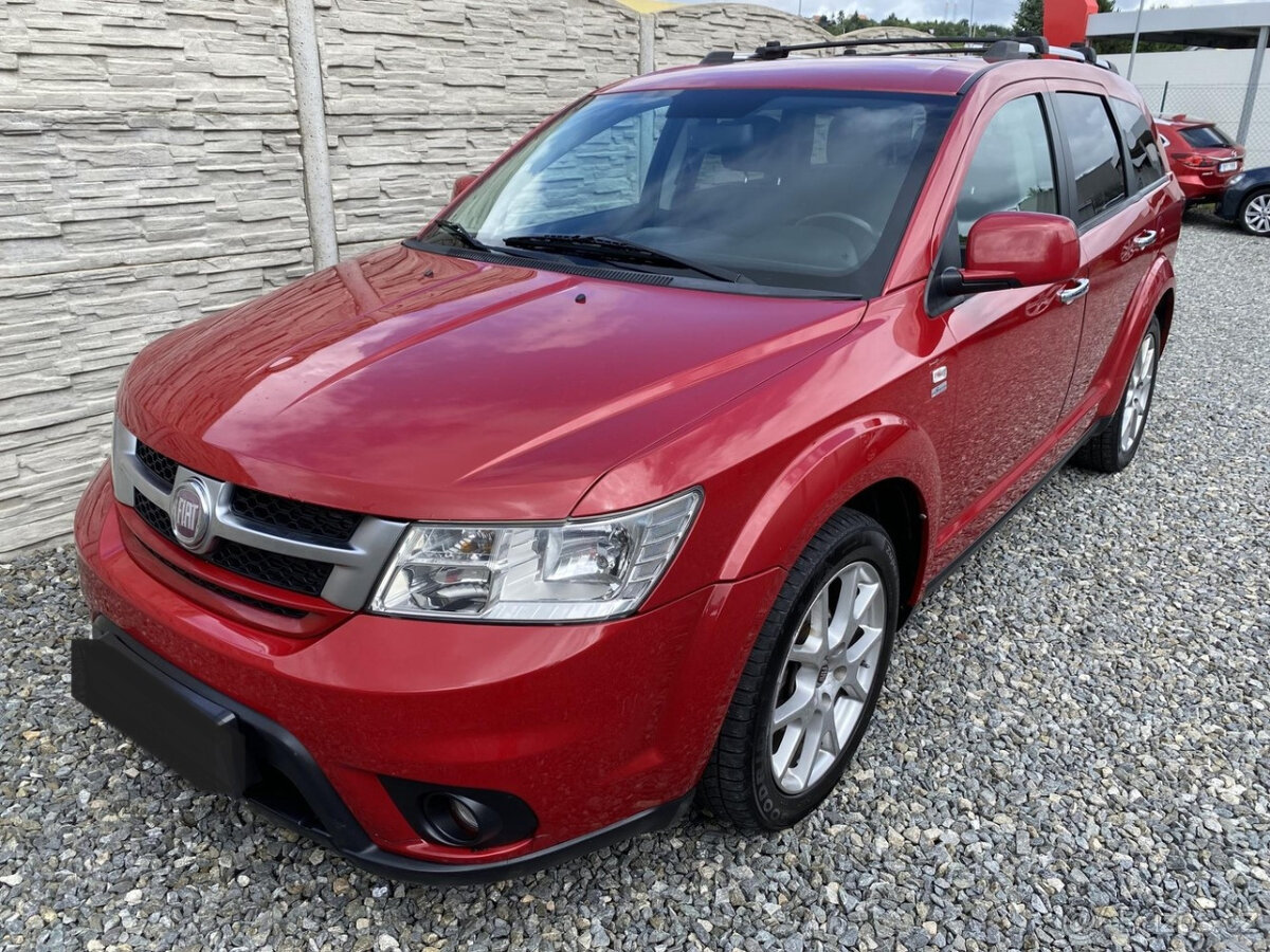 ++Fiat Freemont 2.0MJET 170PS 4x4 7MÍST NAVI++ - 2