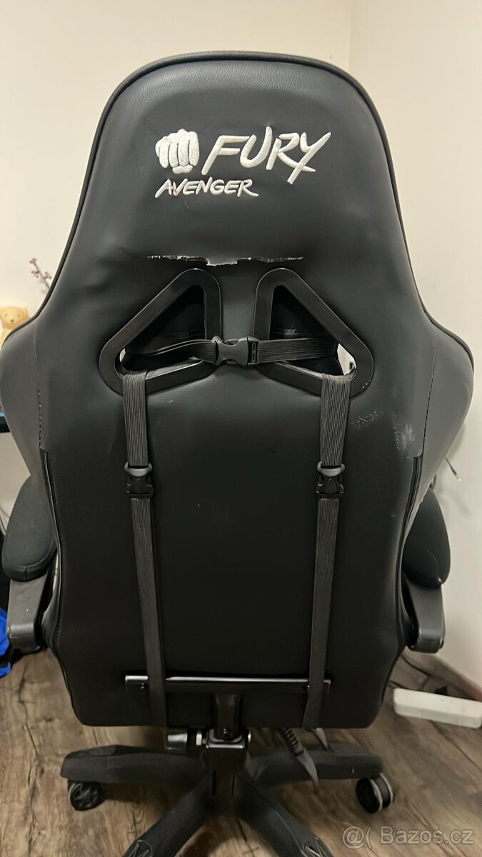 Herní židle Fury avenger - 2