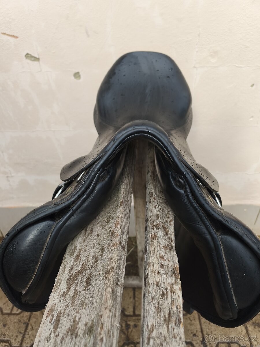 Prodám skokové sedlo Prestige Elastik 17/33 - 2