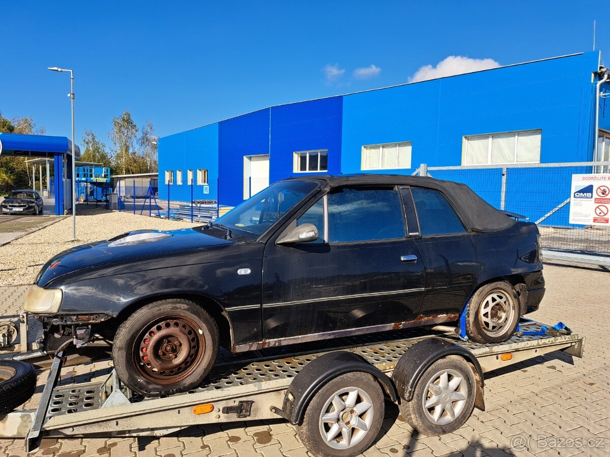 Karoserie Opel kadett E Cabrio s motorem C20XE - 2