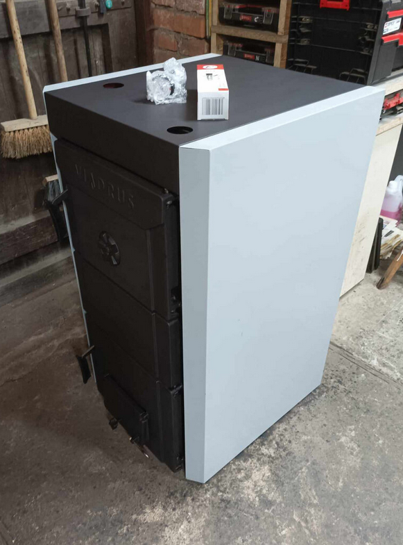 Viadrus U26 6čl. možno 3 em. třída - 2